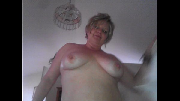 Cougar sucking my cock