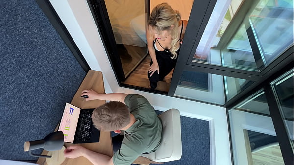 Video From Hidden Camera! Hot MILF Wanna Get A Job For A Blowjob!